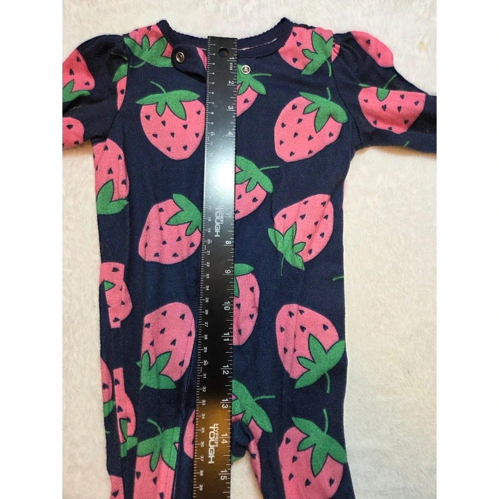 M345 Simple Joys by Carter's Baby Girls 12M 2 Pc Sleeper Lot Strawberry Flamingo
